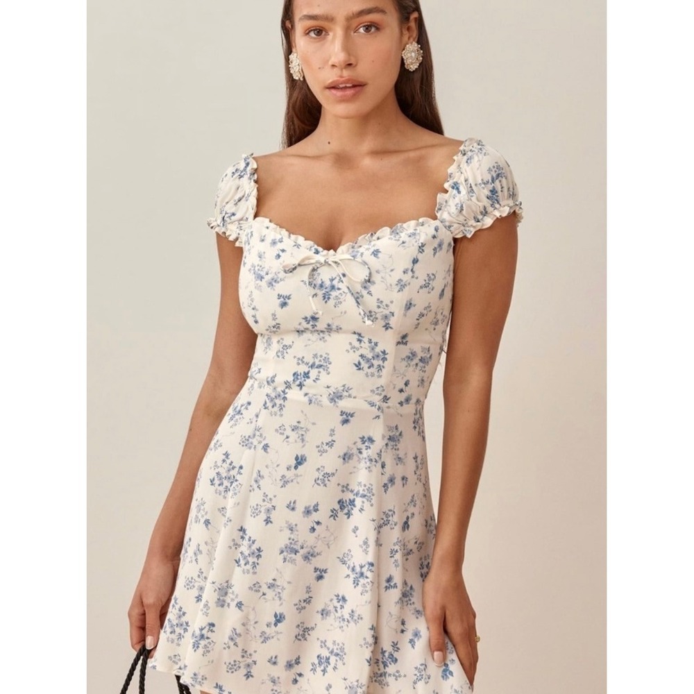 Reformation Pacey Blue Floral Mini Dress Cream Short Sleeve Smocked Back Size 2